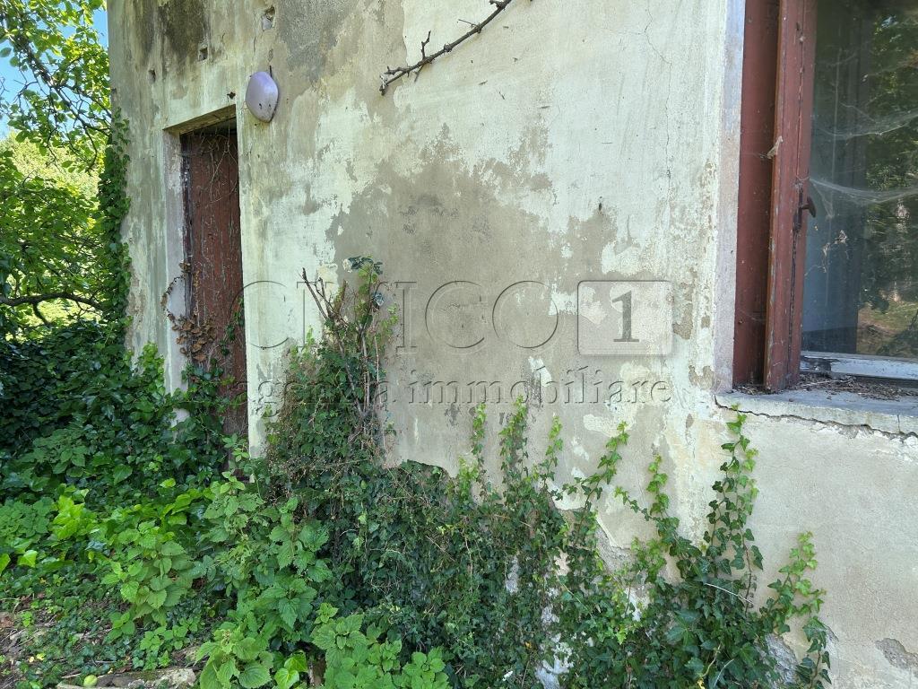 Immagine 7 di Rustico / casale in vendita  in Via Tavella 10 a Barbarano Mossano