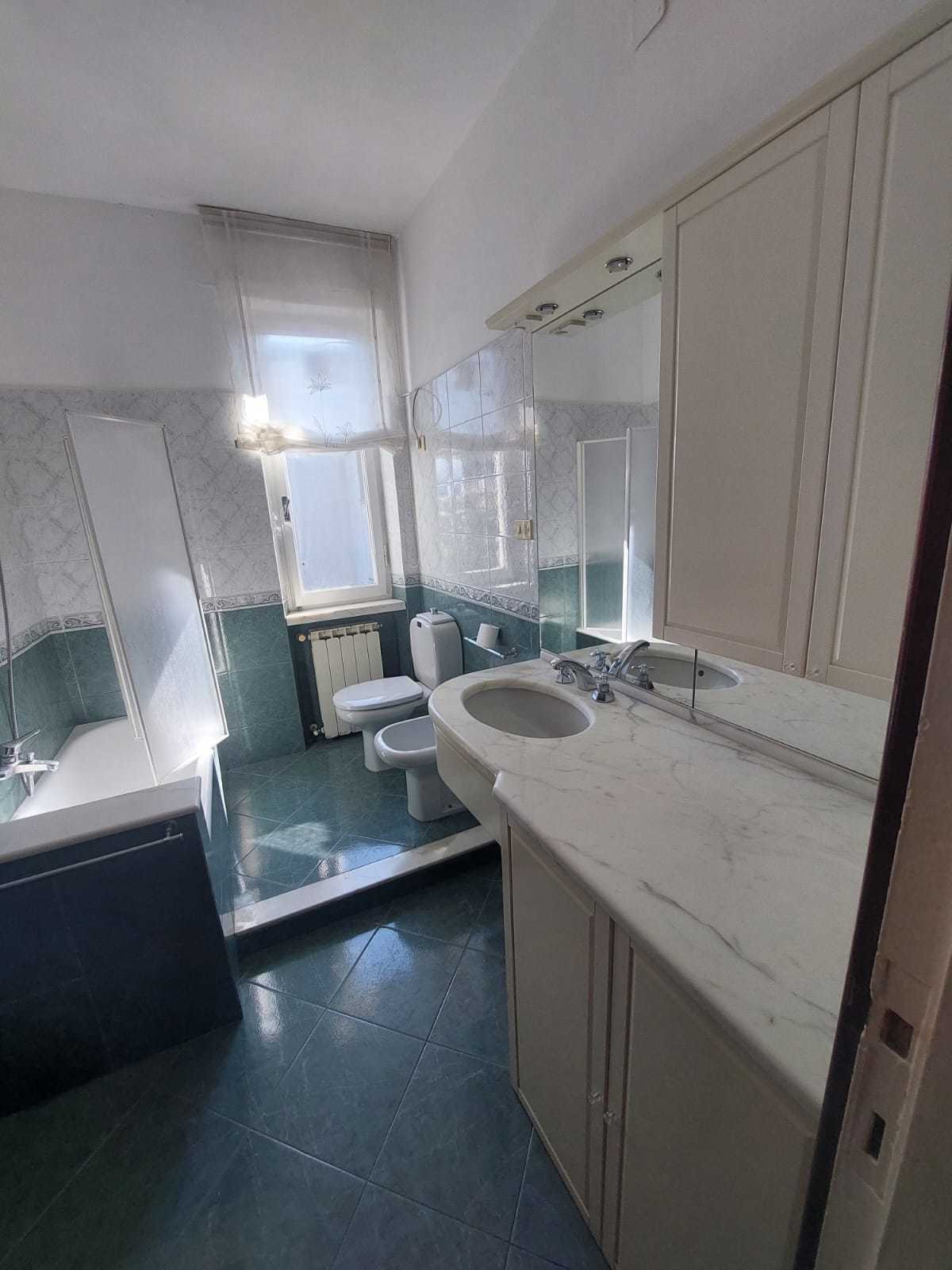 Immagine 5 di Casa semindipendente in vendita  in Via Caffaggiola 80 a Ortonovo