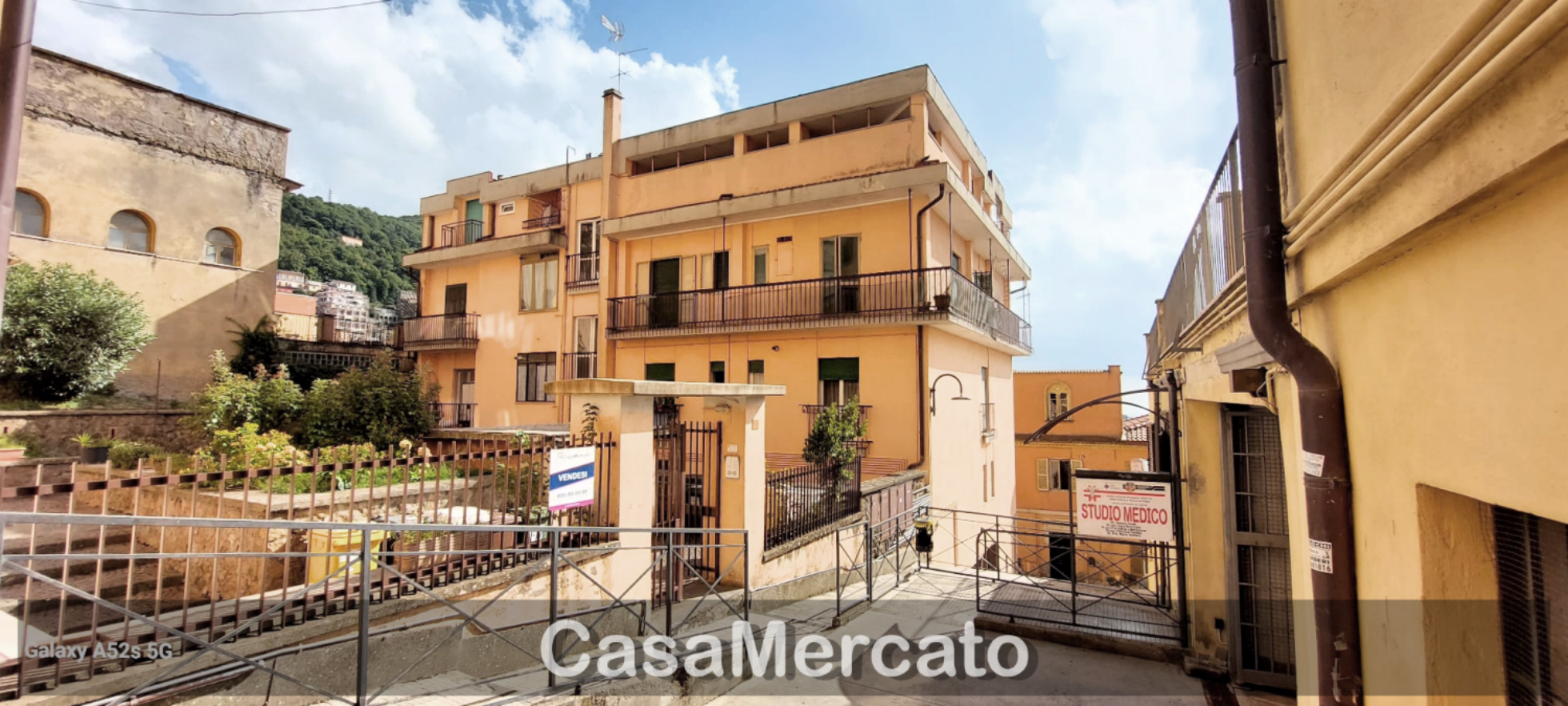 Immagine 1 di Bilocale in vendita  a Rocca Di Papa