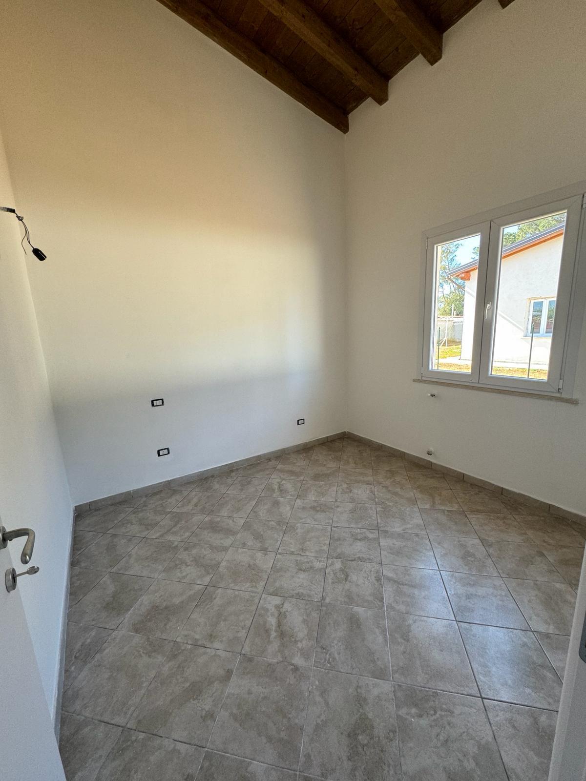 Immagine 5 di Villa in vendita  in via monte circeo 50 a San Felice Circeo