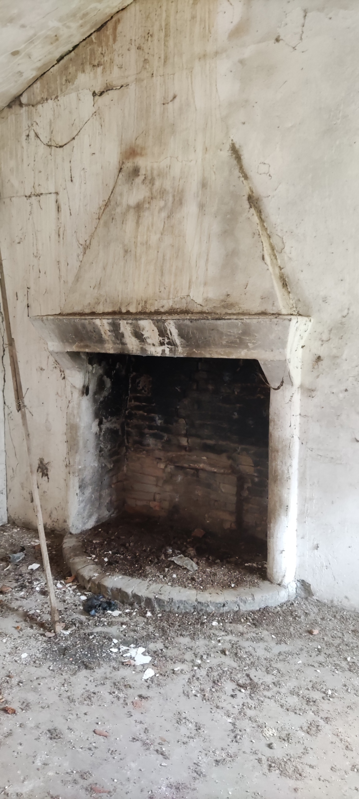 Immagine 6 di Casa indipendente in vendita  a Controguerra