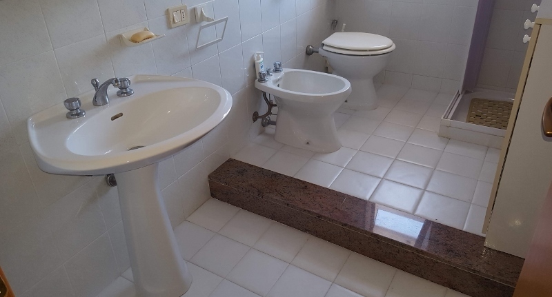 Immagine 25 di Villetta a schiera in vendita  a Carovigno