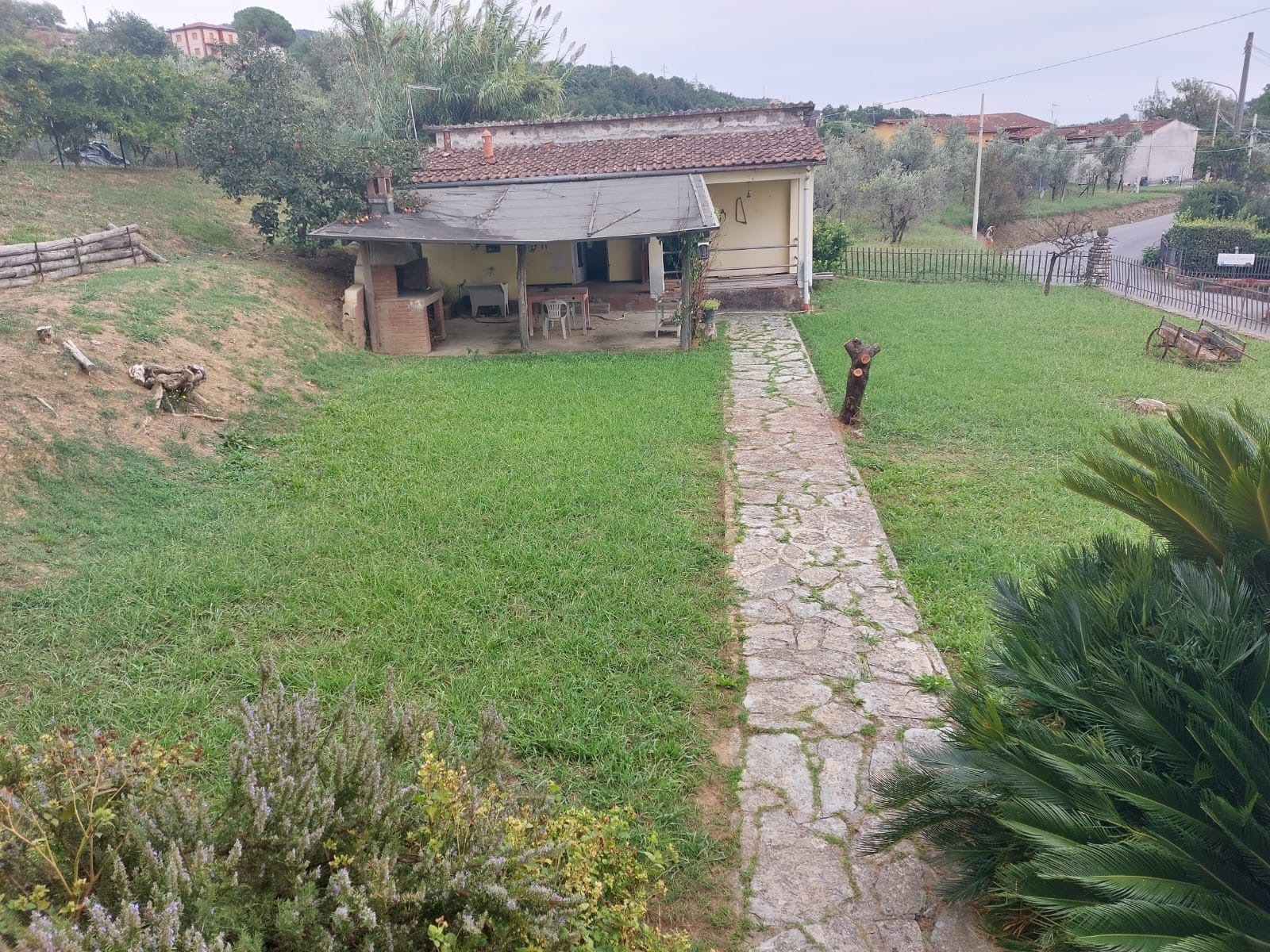 Immagine 16 di Casa semindipendente in vendita  in Via Olmarello 44 a Castelnuovo Magra