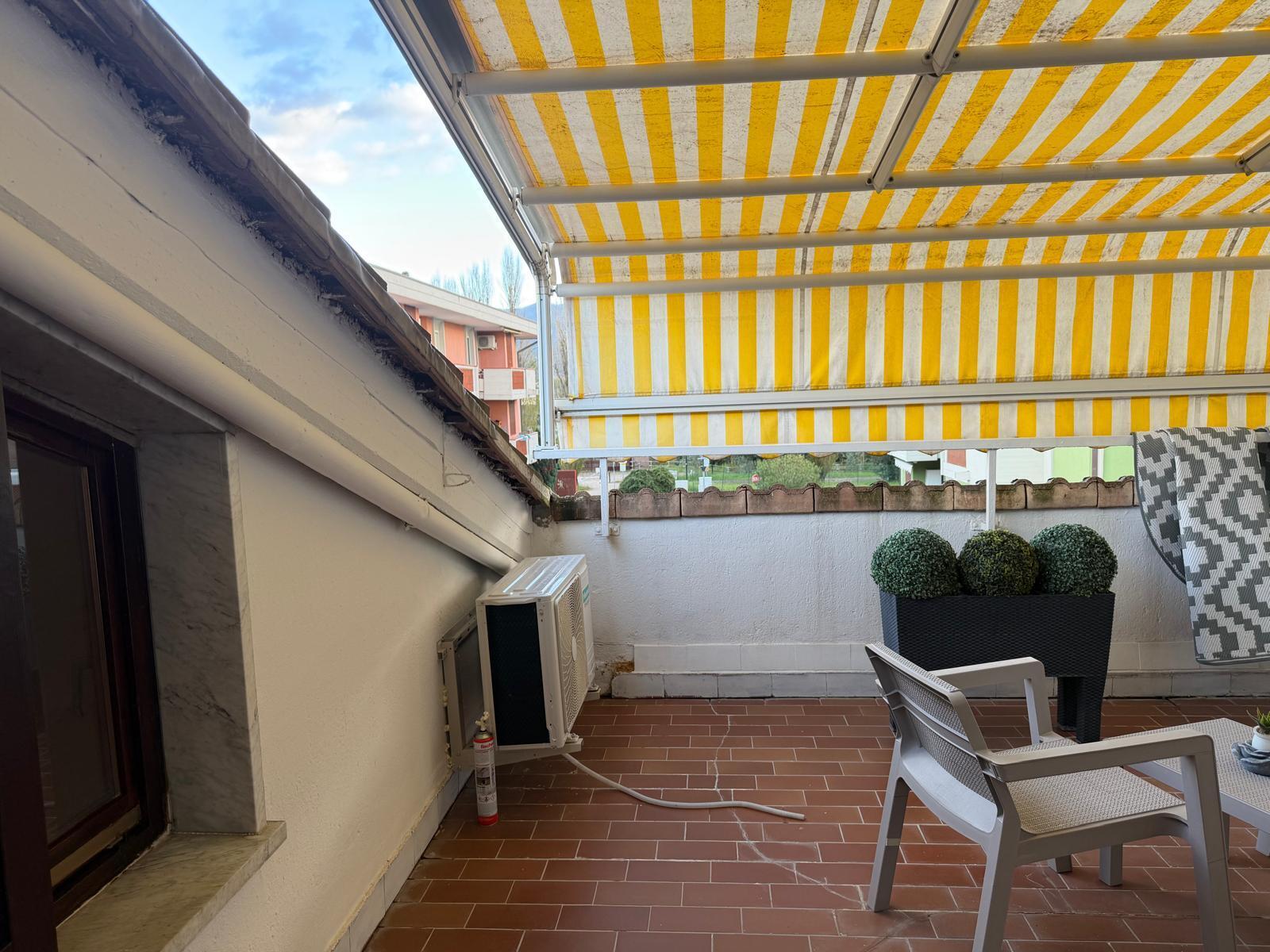 Immagine 34 di Casa semindipendente in vendita  in Via Fratelli Cervi 4 a Ortonovo