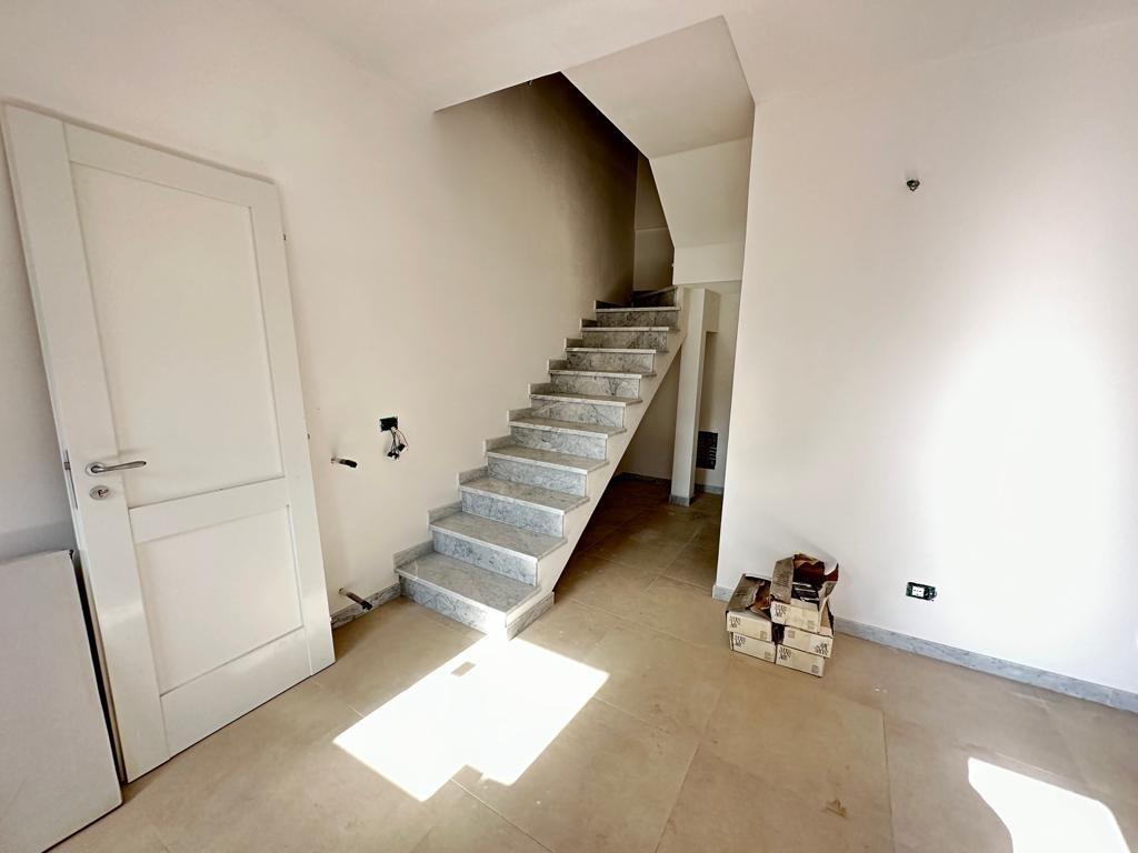 Immagine 3 di Terratetto in vendita  in Via P. Ratti 3A a Ameglia