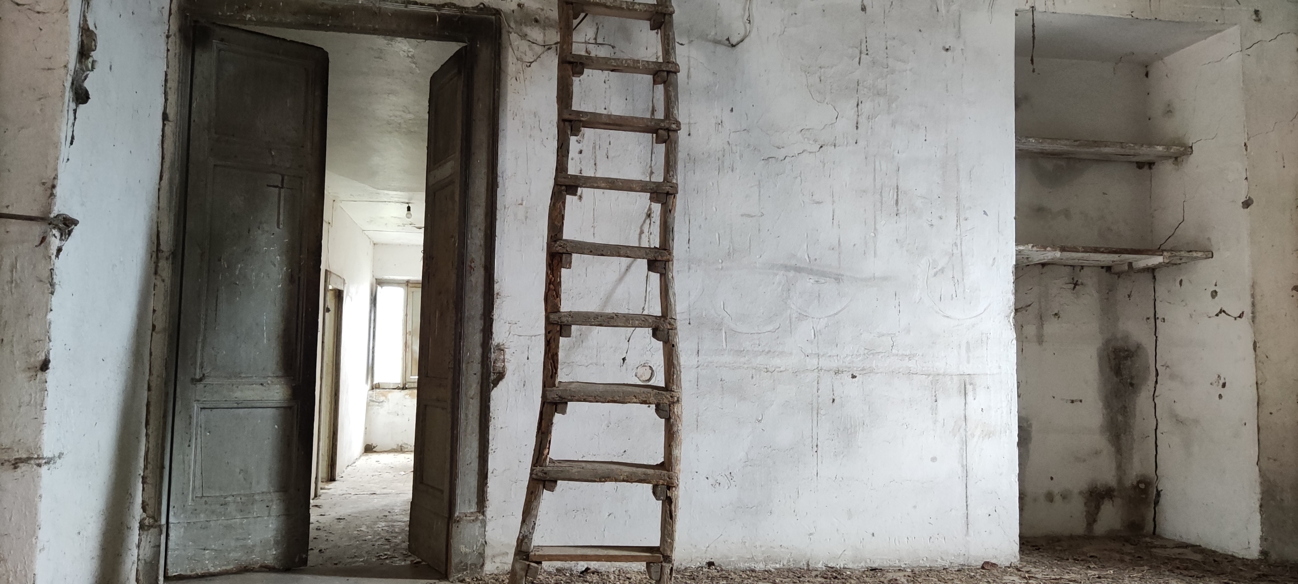 Immagine 13 di Casa indipendente in vendita  a Controguerra