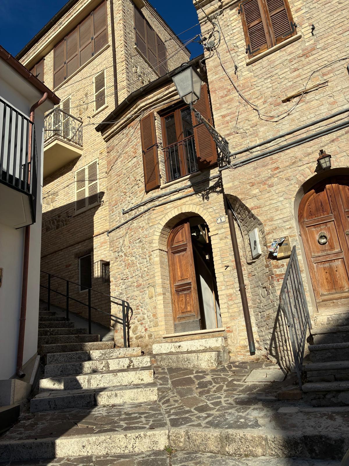 Immagine 21 di Casa indipendente in vendita  a Colonnella