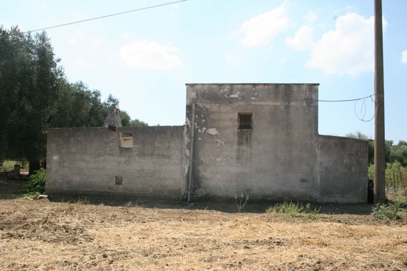 Immagine 17 di Terreno agricolo in vendita  in contrada mandrò a Cutrofiano