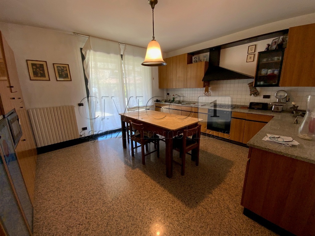 Immagine 10 di Casa bifamiliare in vendita  in via deledda 13 a Selvazzano Dentro