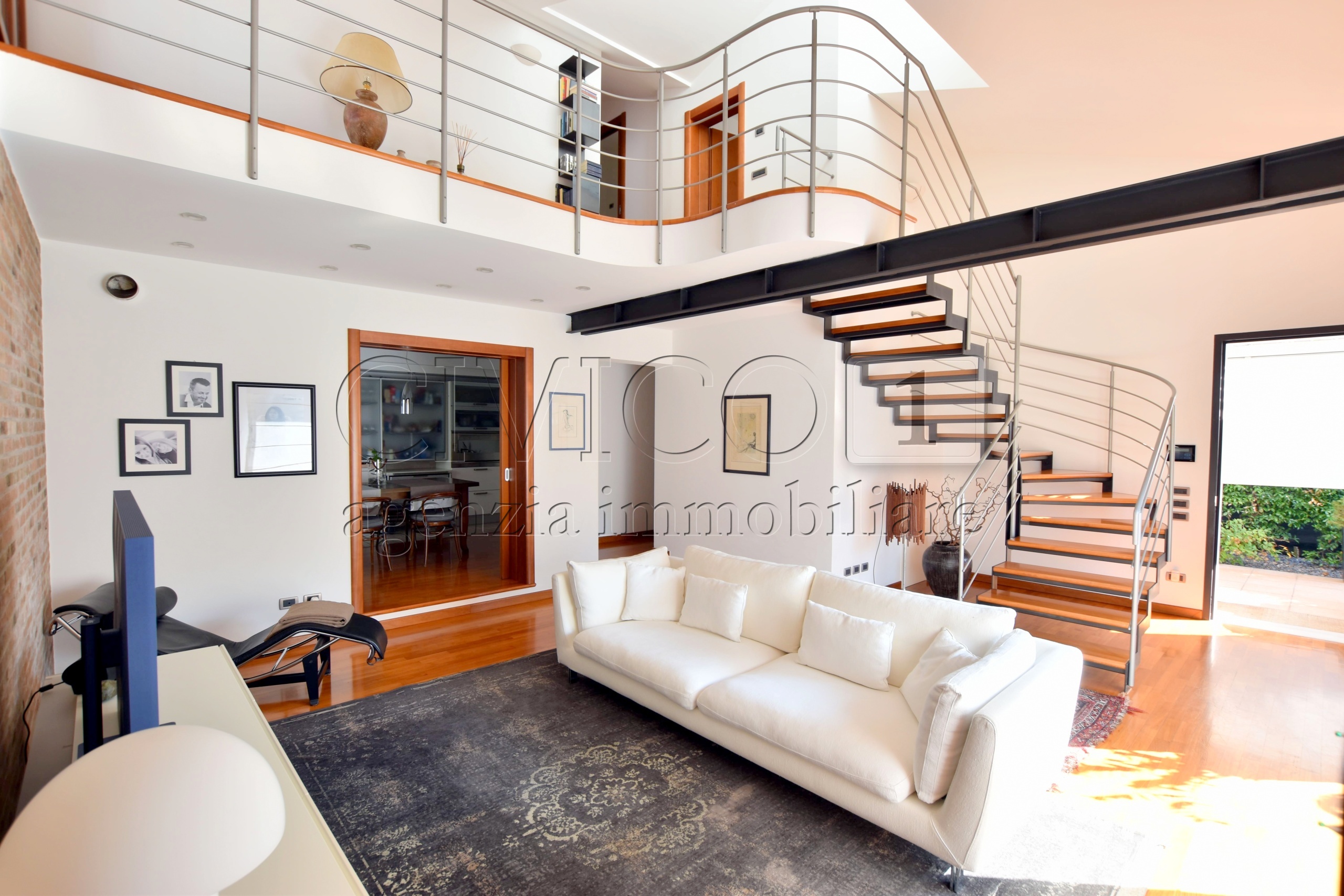 Immagine 1 di Villa in vendita  in Via Cavalieri di Vittorio Veneto a Saonara