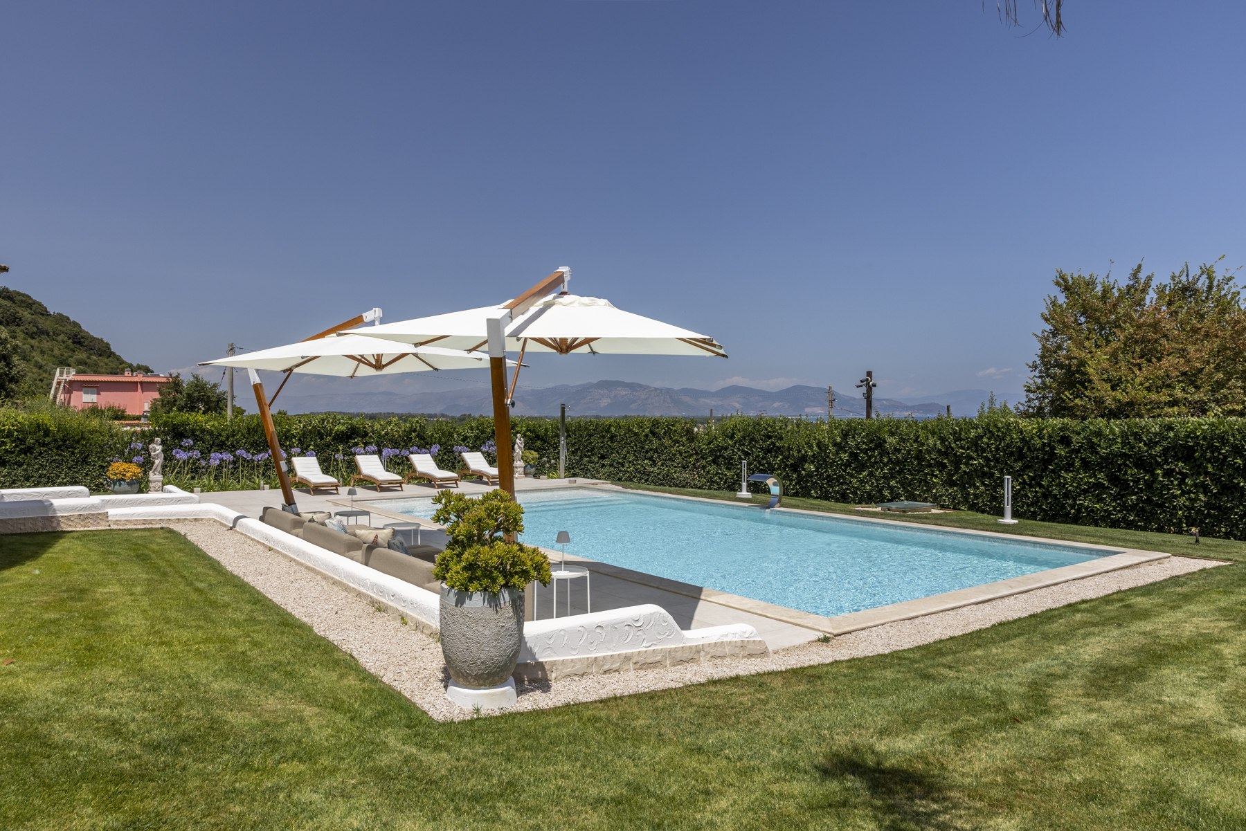 Immagine 2 di Villa in affitto  in Via XXIV Maggio 44 a San Felice Circeo