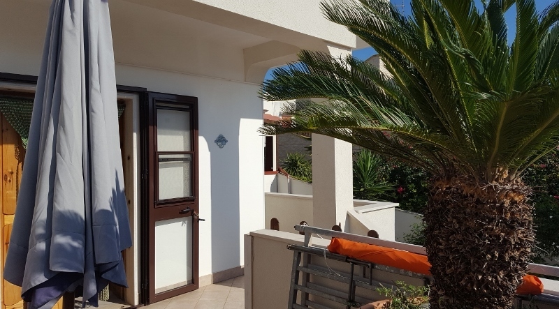 Immagine 15 di Villetta a schiera in vendita  a Carovigno