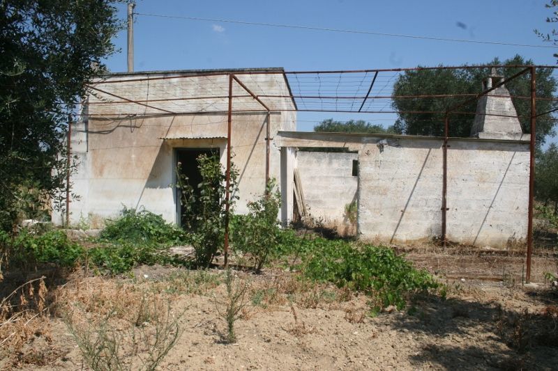Immagine 6 di Terreno agricolo in vendita  in contrada mandrò a Cutrofiano