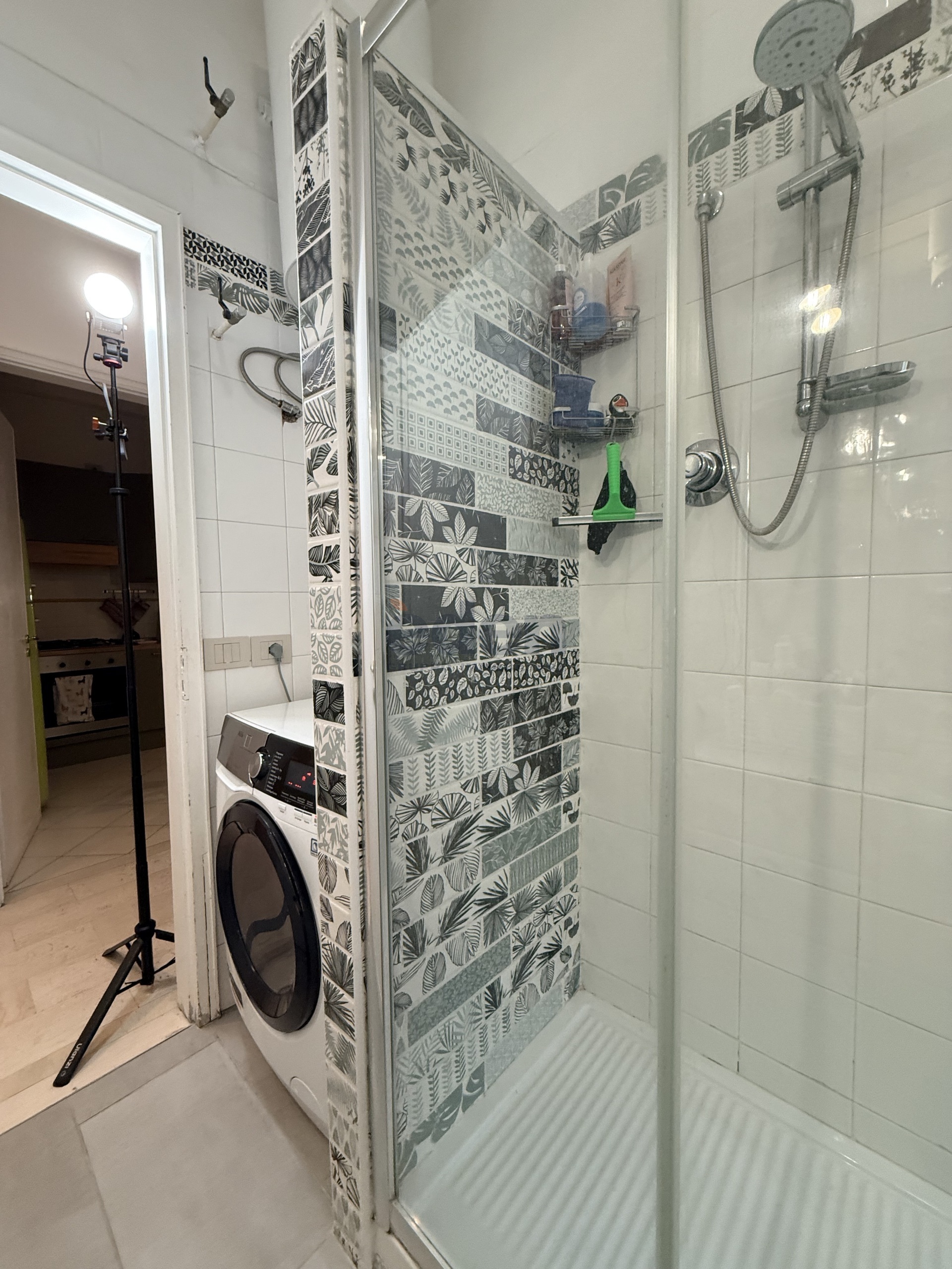 Immagine 26 di Trilocale in vendita  in viale vittorio veneto 102 a Modena