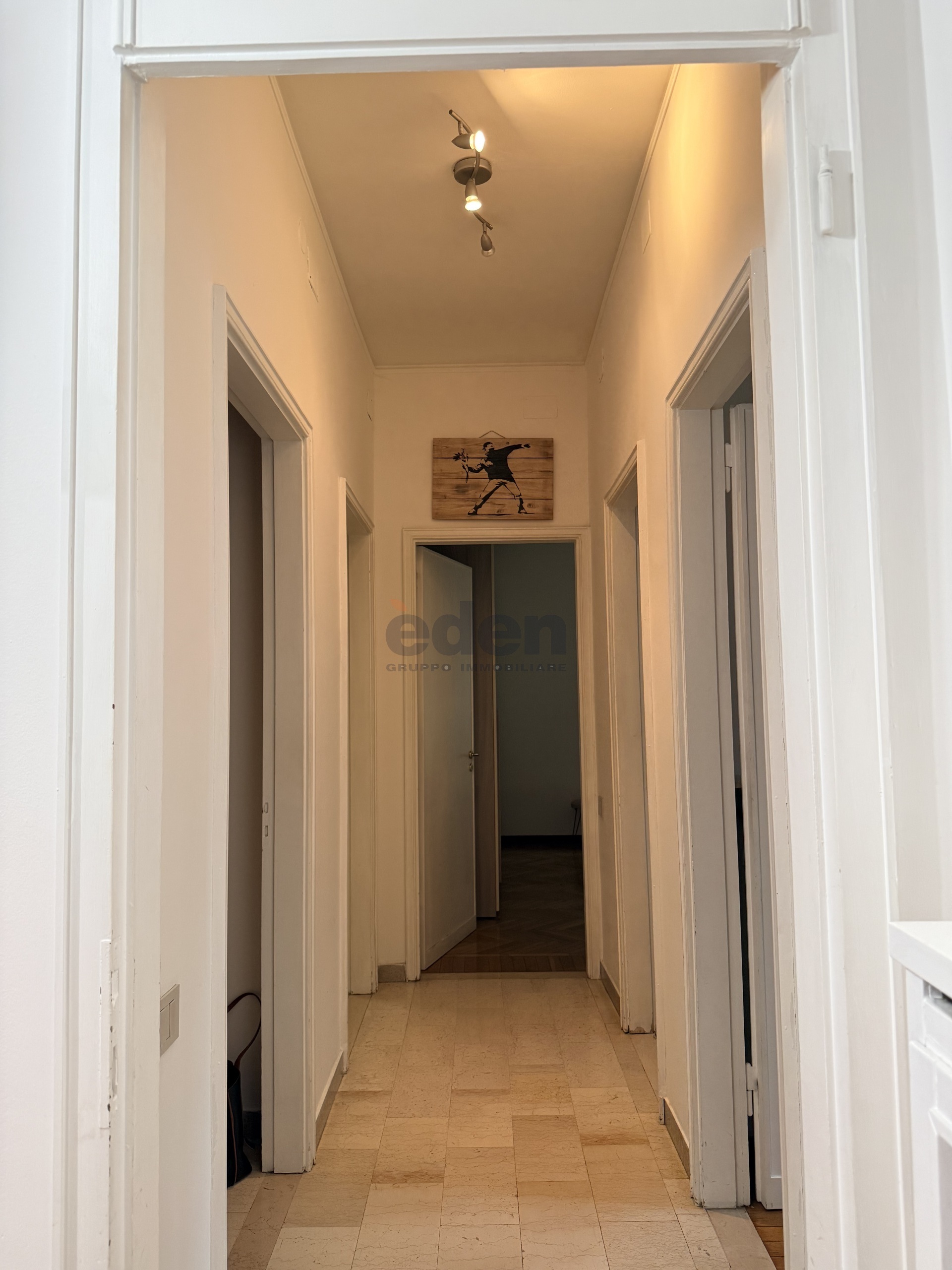 Immagine 24 di Trilocale in vendita  in viale vittorio veneto 102 a Modena