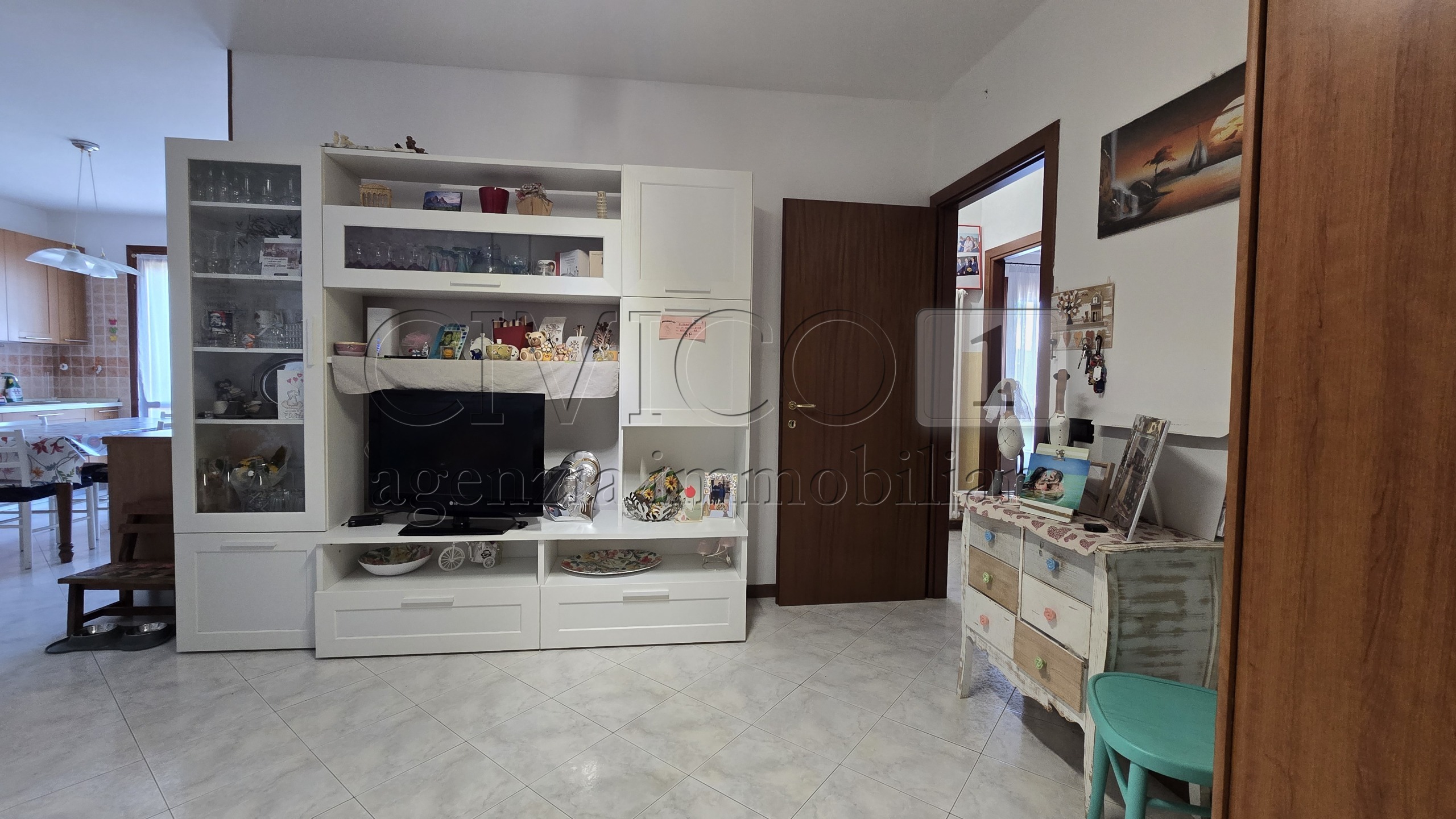 Immagine 10 di Appartamento in vendita  in via Sanvido 16 a Castegnero