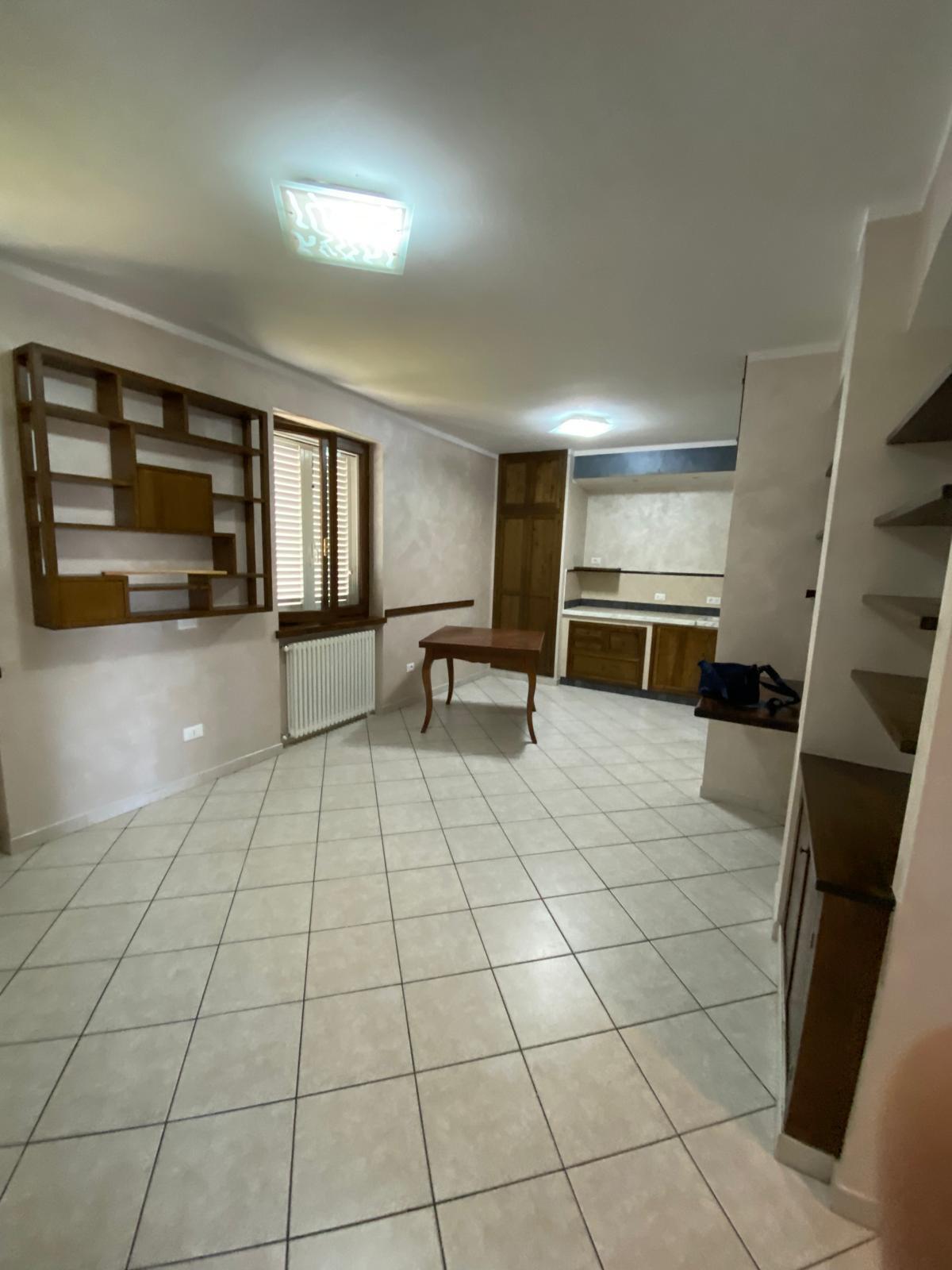 Immagine 8 di Appartamento in vendita  in Via Paradiso a Castelnuovo Magra