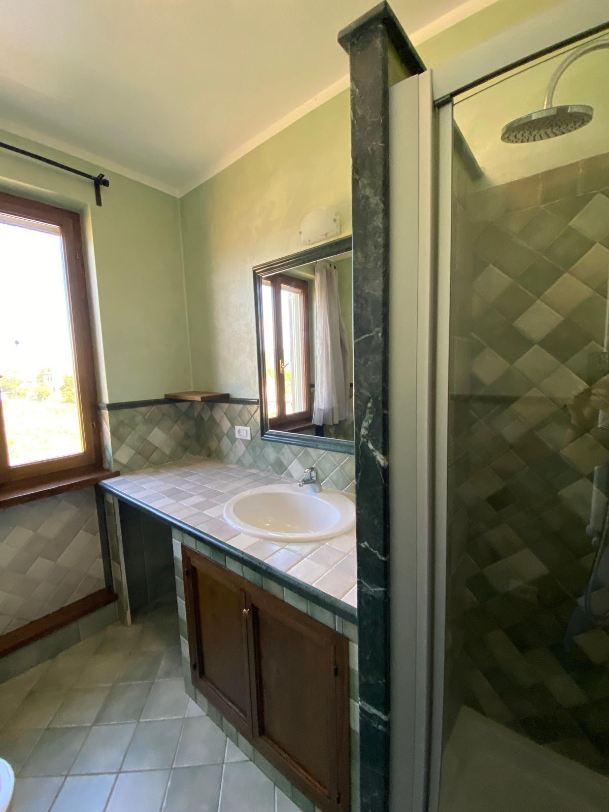 Immagine 26 di Appartamento in vendita  in Via Paradiso a Castelnuovo Magra