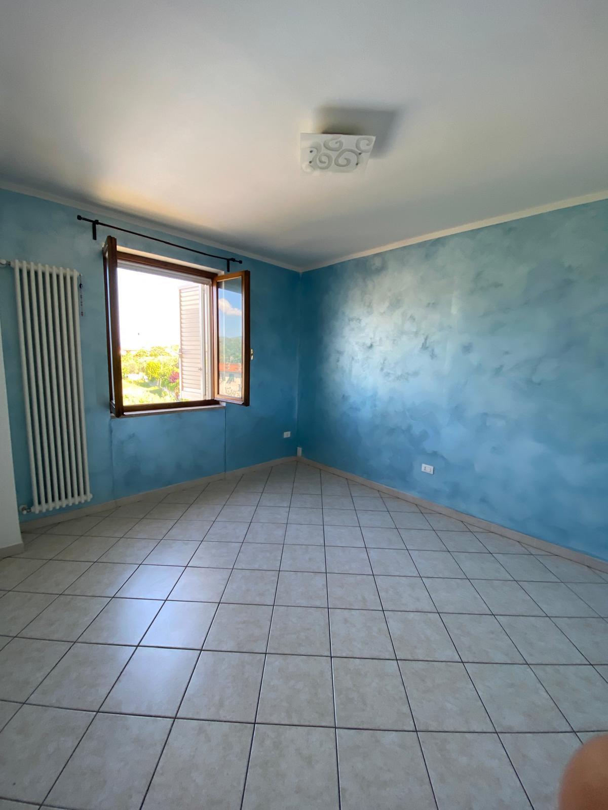 Immagine 21 di Appartamento in vendita  in Via Paradiso a Castelnuovo Magra