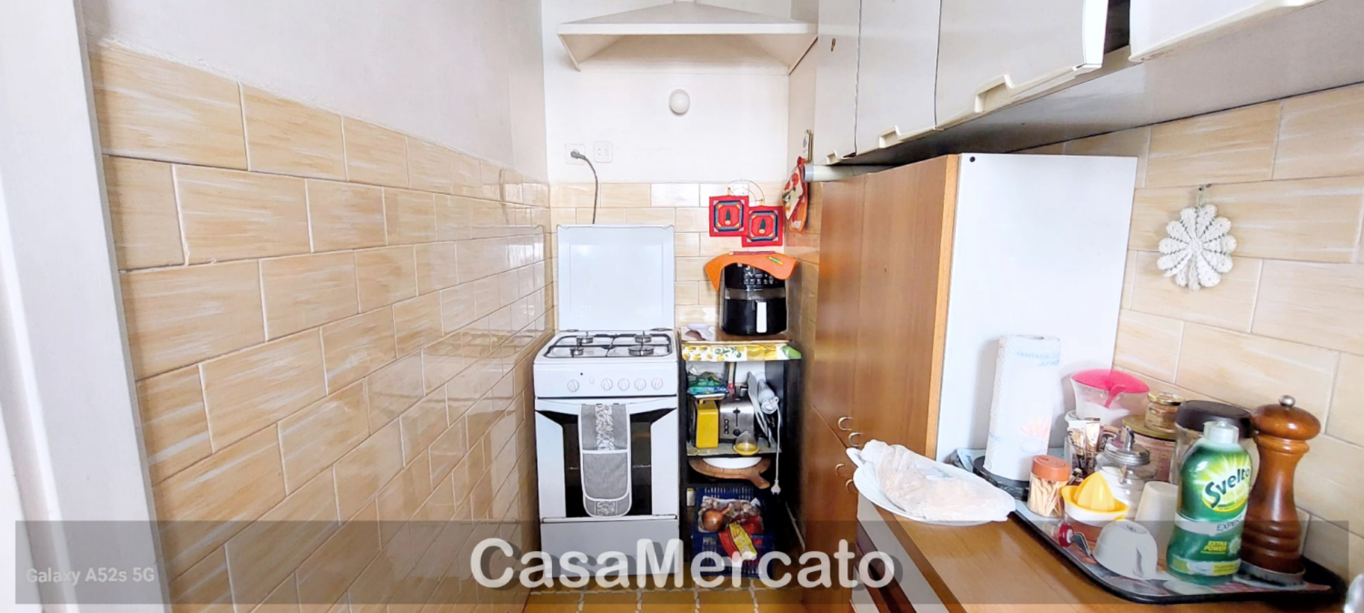 Immagine 10 di Bilocale in vendita  a Rocca Di Papa