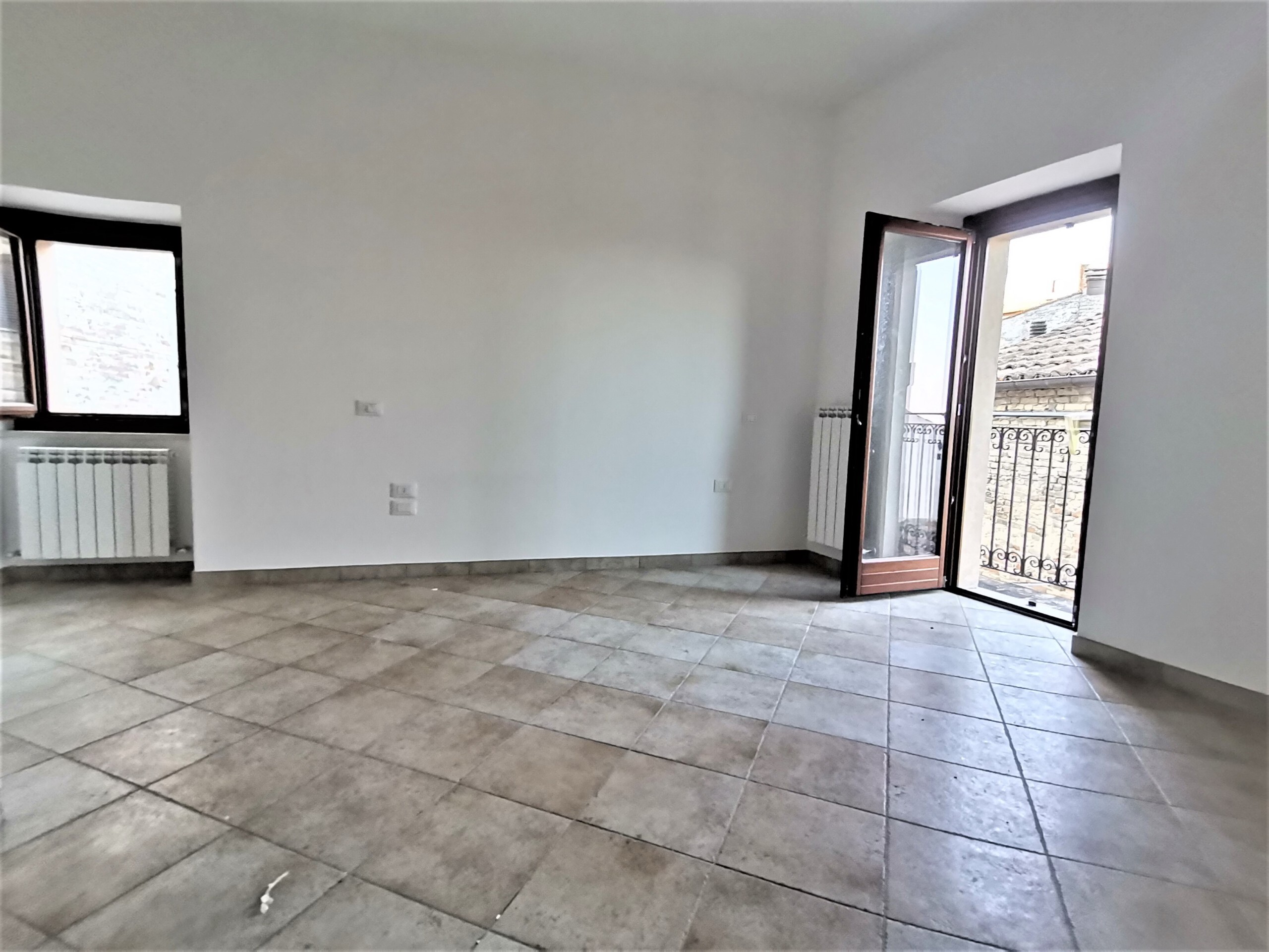 Immagine 9 di Casa indipendente in vendita  a Ripatransone