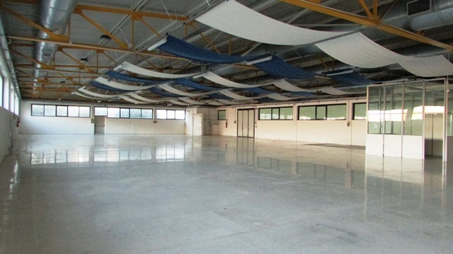 Immagine 35 di Capannone industriale in affitto  in Via Leonardo Da Vinci a San Benedetto Del Tronto