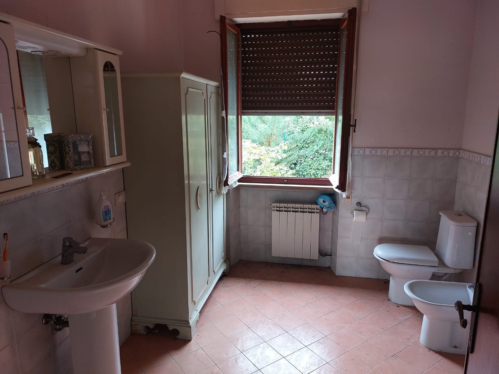 Immagine 13 di Casa semindipendente in vendita  in Via Olmarello 44 a Castelnuovo Magra