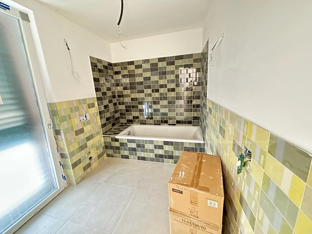 Immagine 11 di Terratetto in vendita  in Via P. Ratti 3A a Ameglia