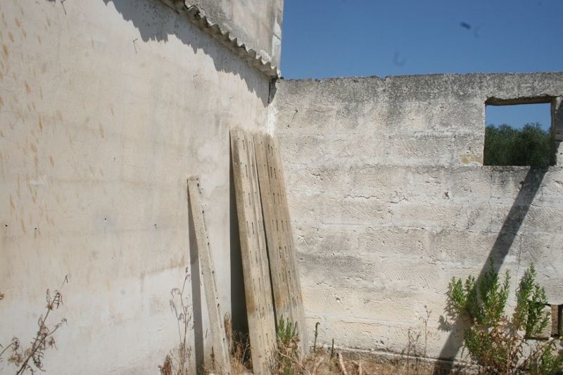 Immagine 24 di Terreno agricolo in vendita  in contrada mandrò a Cutrofiano