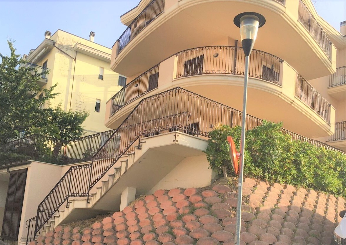 Immagine 1 di Appartamento in vendita  a Monteprandone