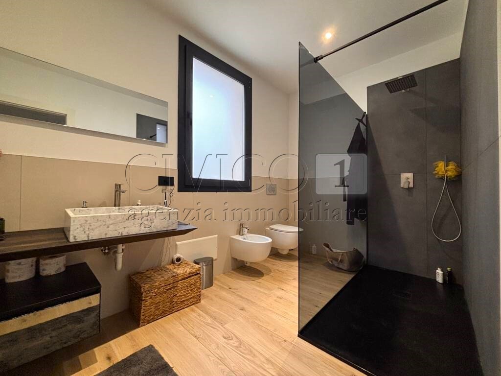 Immagine 18 di Villa in vendita  in Via Chiesa Nuova a Longare