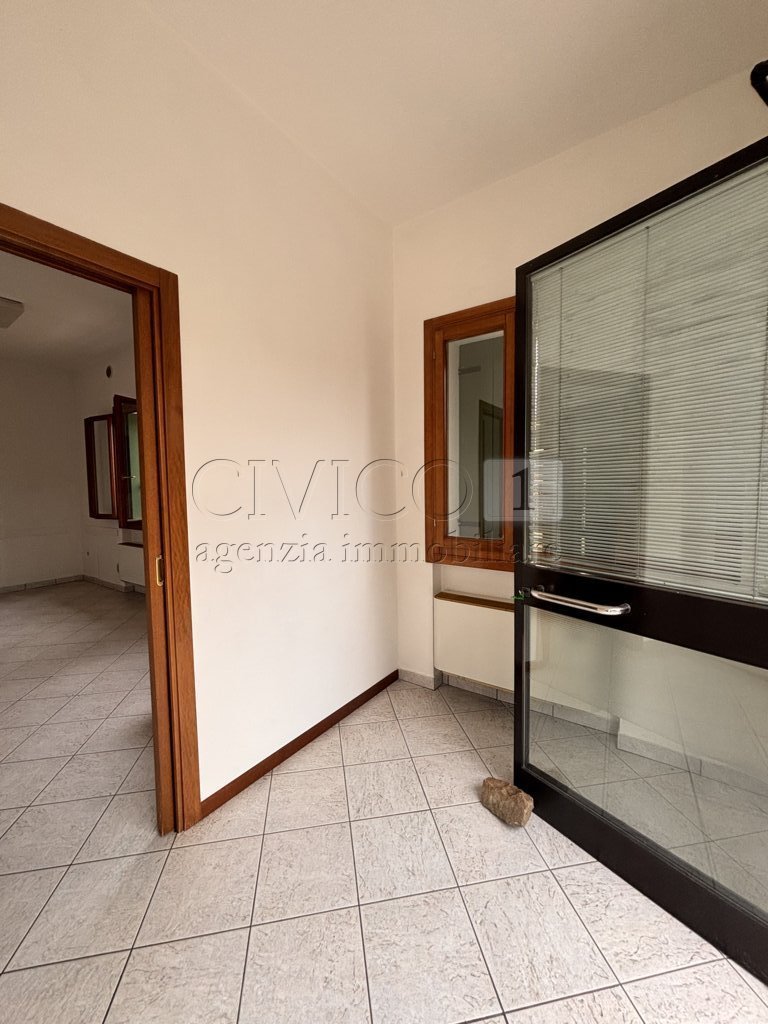 Immagine 10 di Appartamento in vendita  in Via Europa a Barbarano Mossano