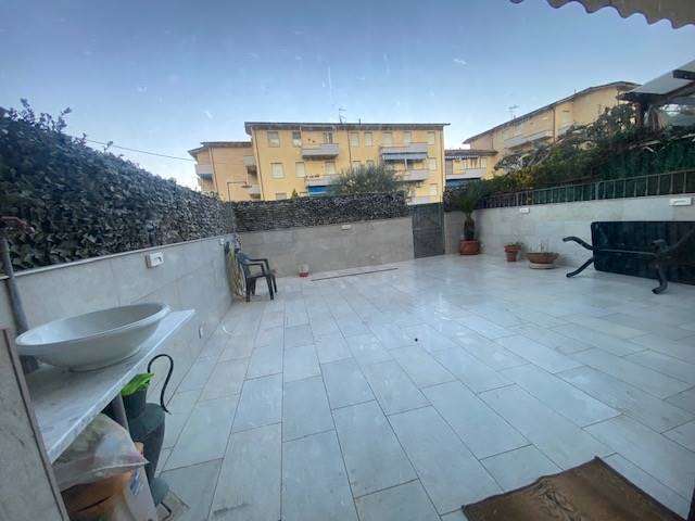 Immagine 5 di Terratetto in vendita  in Via Alessandro Manzoni 11 a Ameglia