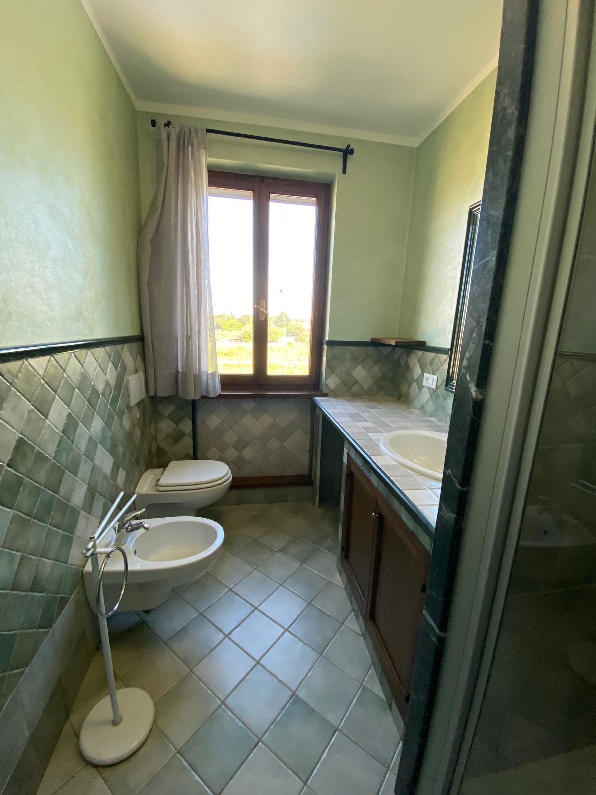 Immagine 25 di Appartamento in vendita  in Via Paradiso a Castelnuovo Magra