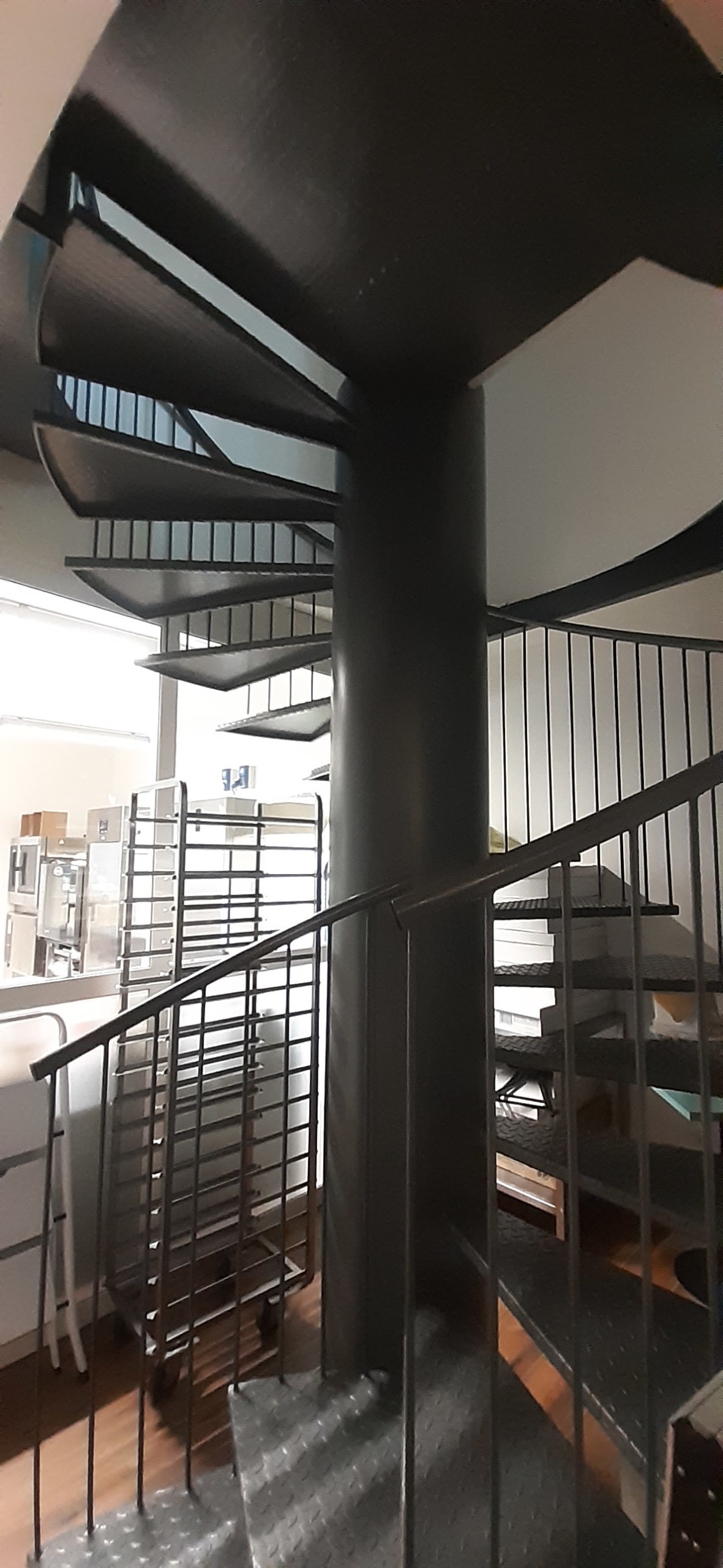 Immagine 9 di Locale commerciale in affitto  in Via Milano 94 a Somma Lombardo