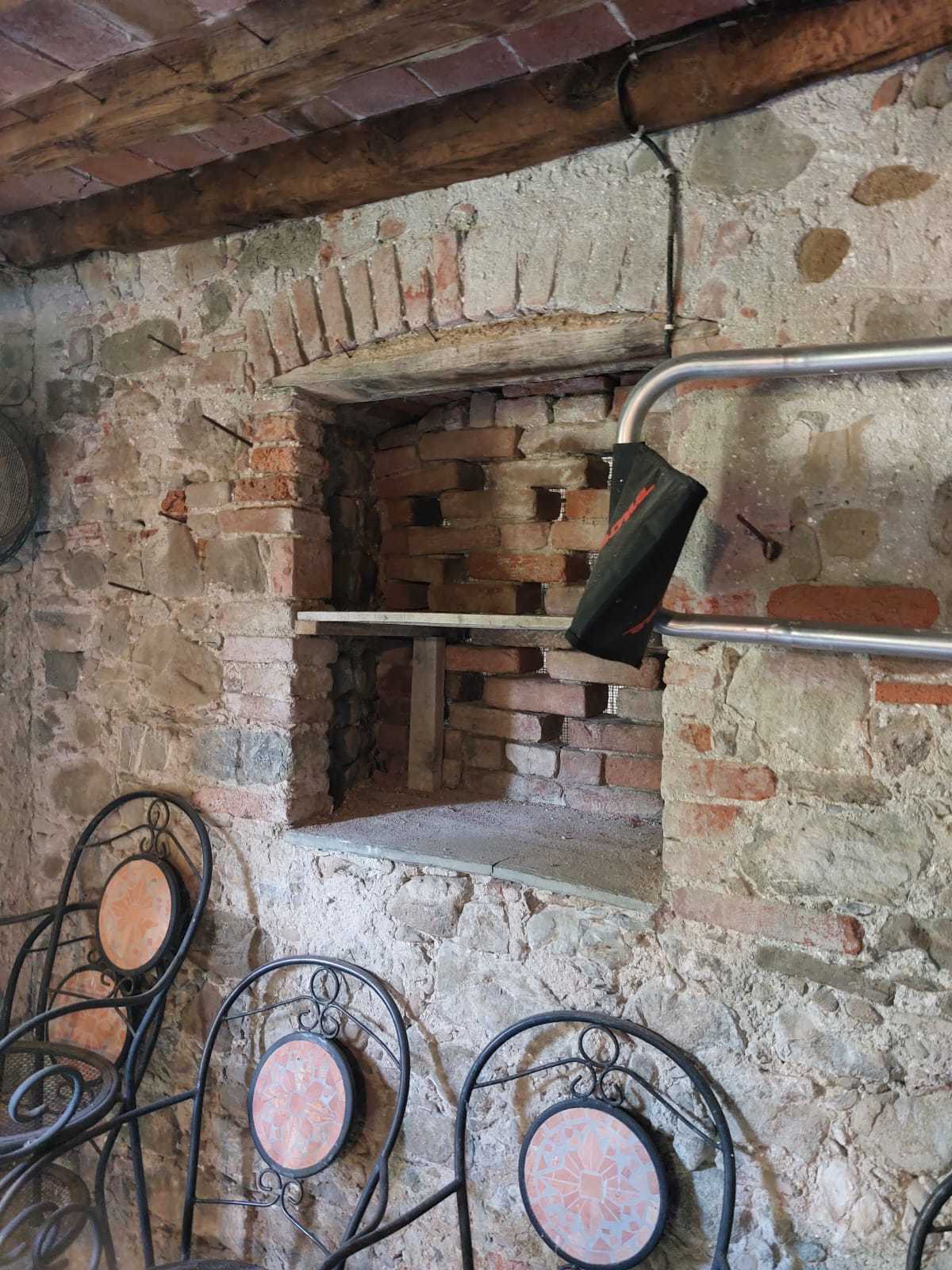 Immagine 11 di Terratetto in vendita  in Via Paradiso 3 a Castelnuovo Magra