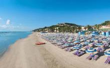 Immagine 1 di Attività commerciale in vendita  a Cupra Marittima