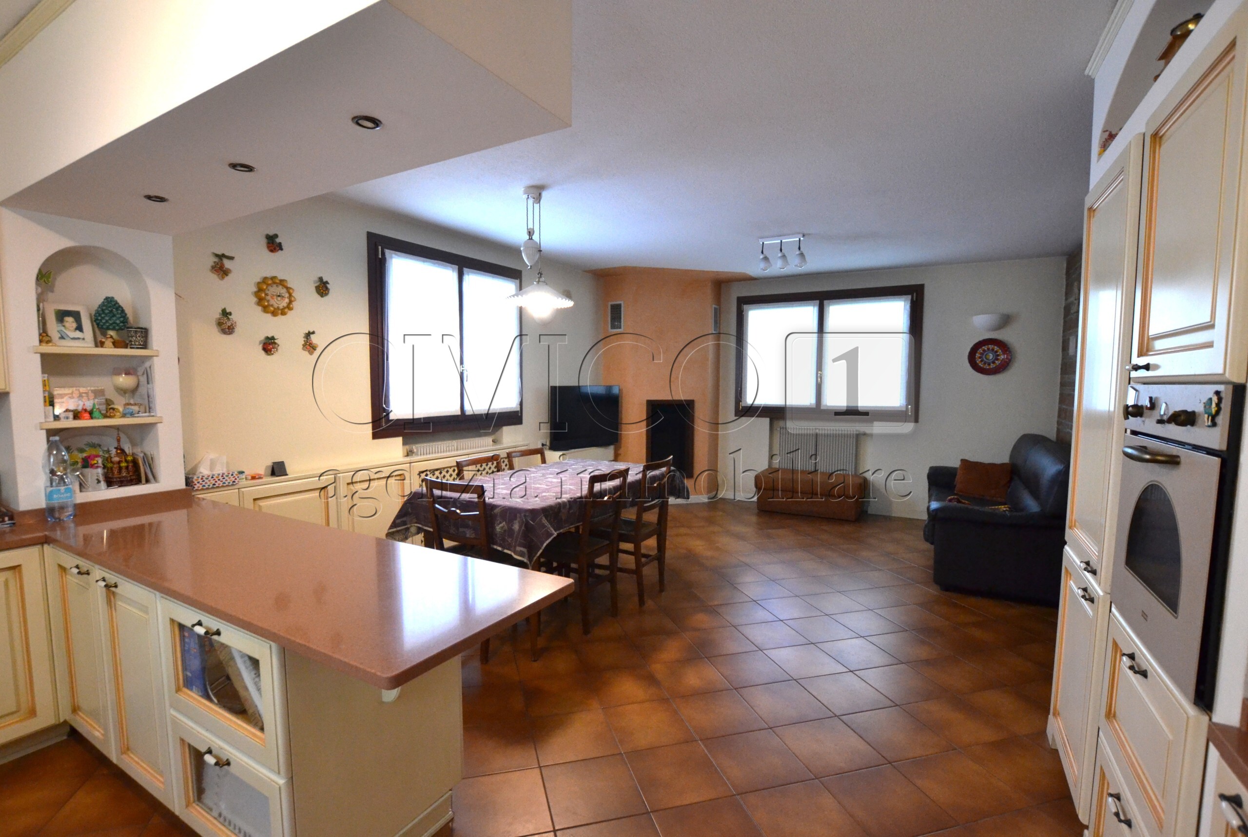 Immagine 4 di Casa indipendente in vendita  in Via Galileo Galilei 4 a Albignasego