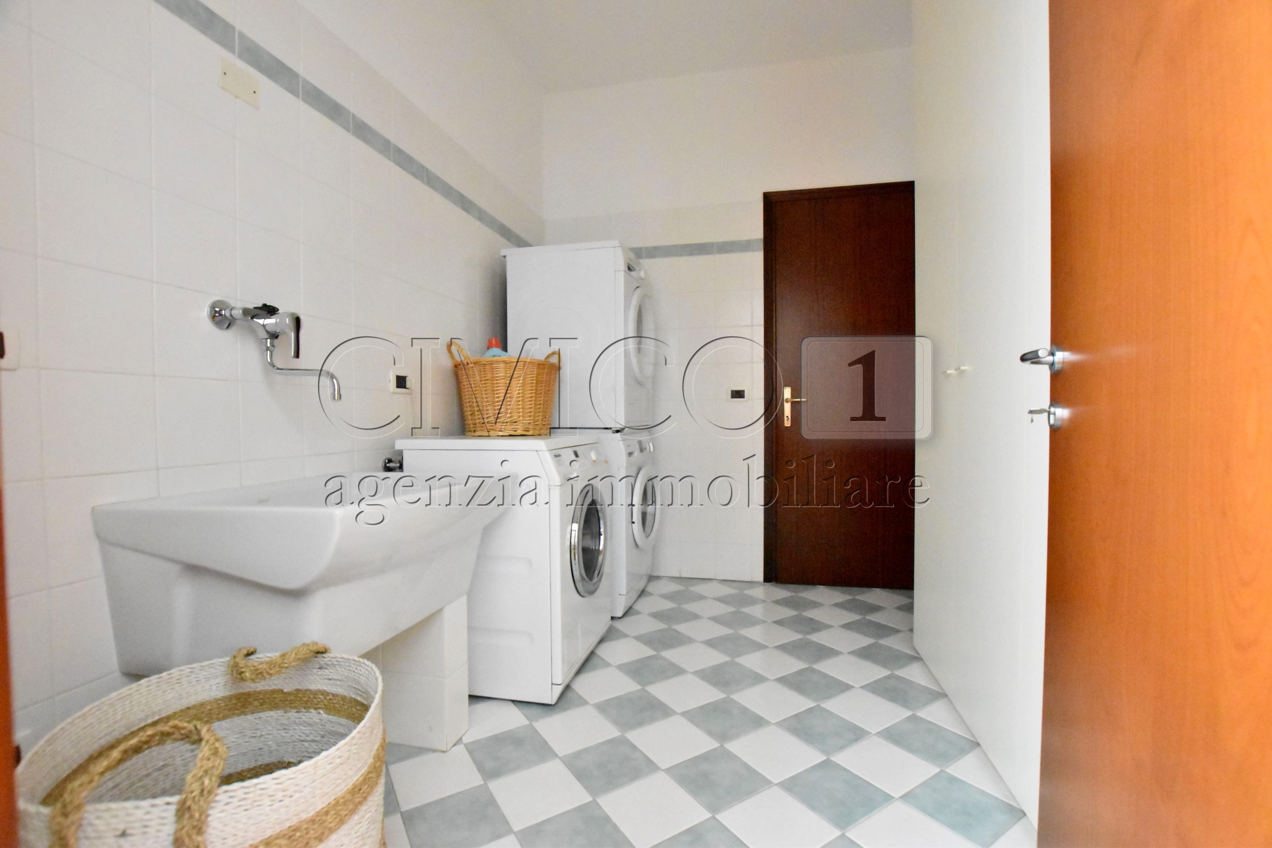 Immagine 35 di Villa in vendita  in Via Cavalieri di Vittorio Veneto a Saonara