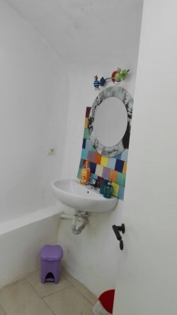 Immagine 4 di Attività commerciale in vendita  in Via Arnaldo Terzi 1 a Sarzana