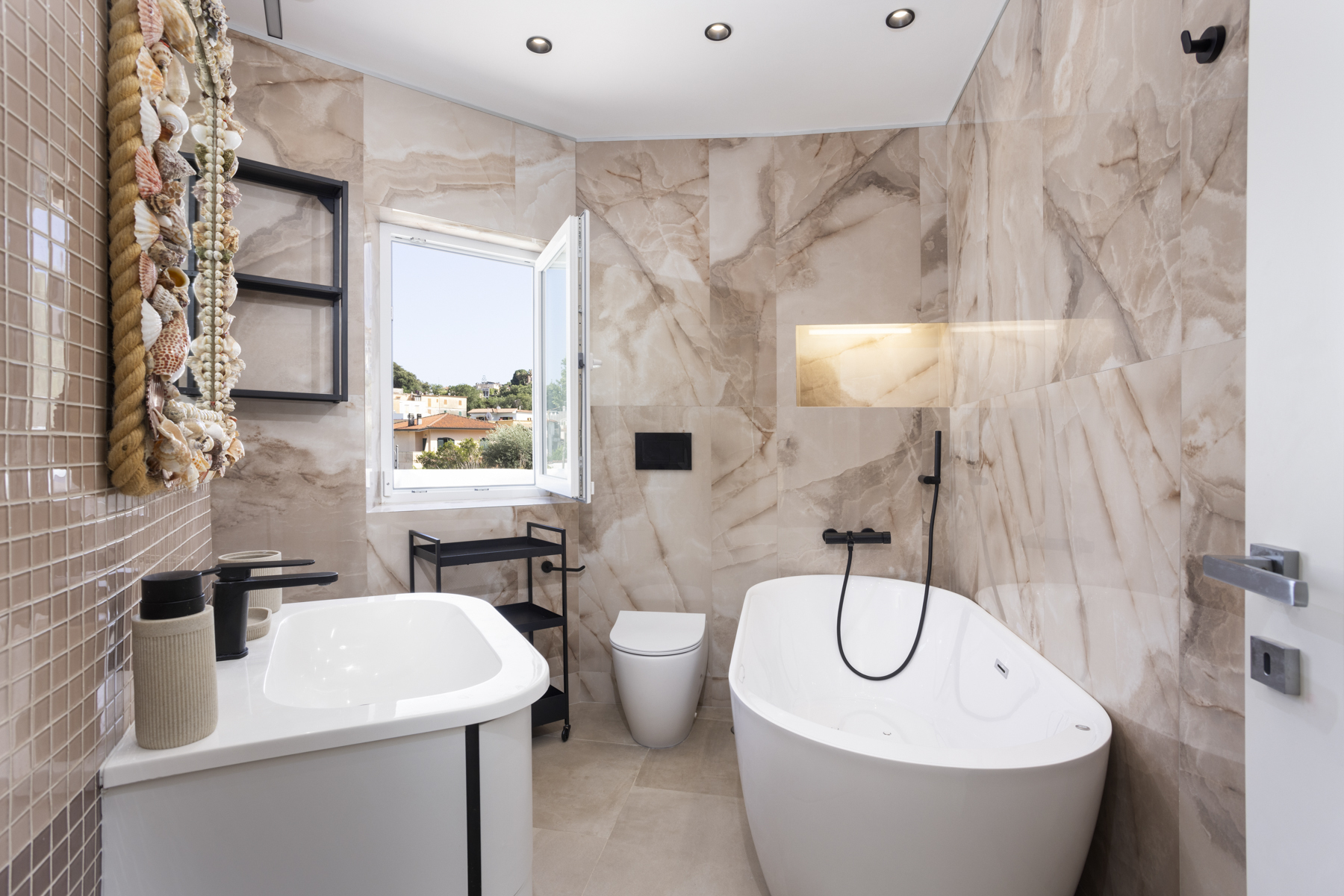 Immagine 38 di Villa in affitto  in Via XXIV Maggio 44 a San Felice Circeo