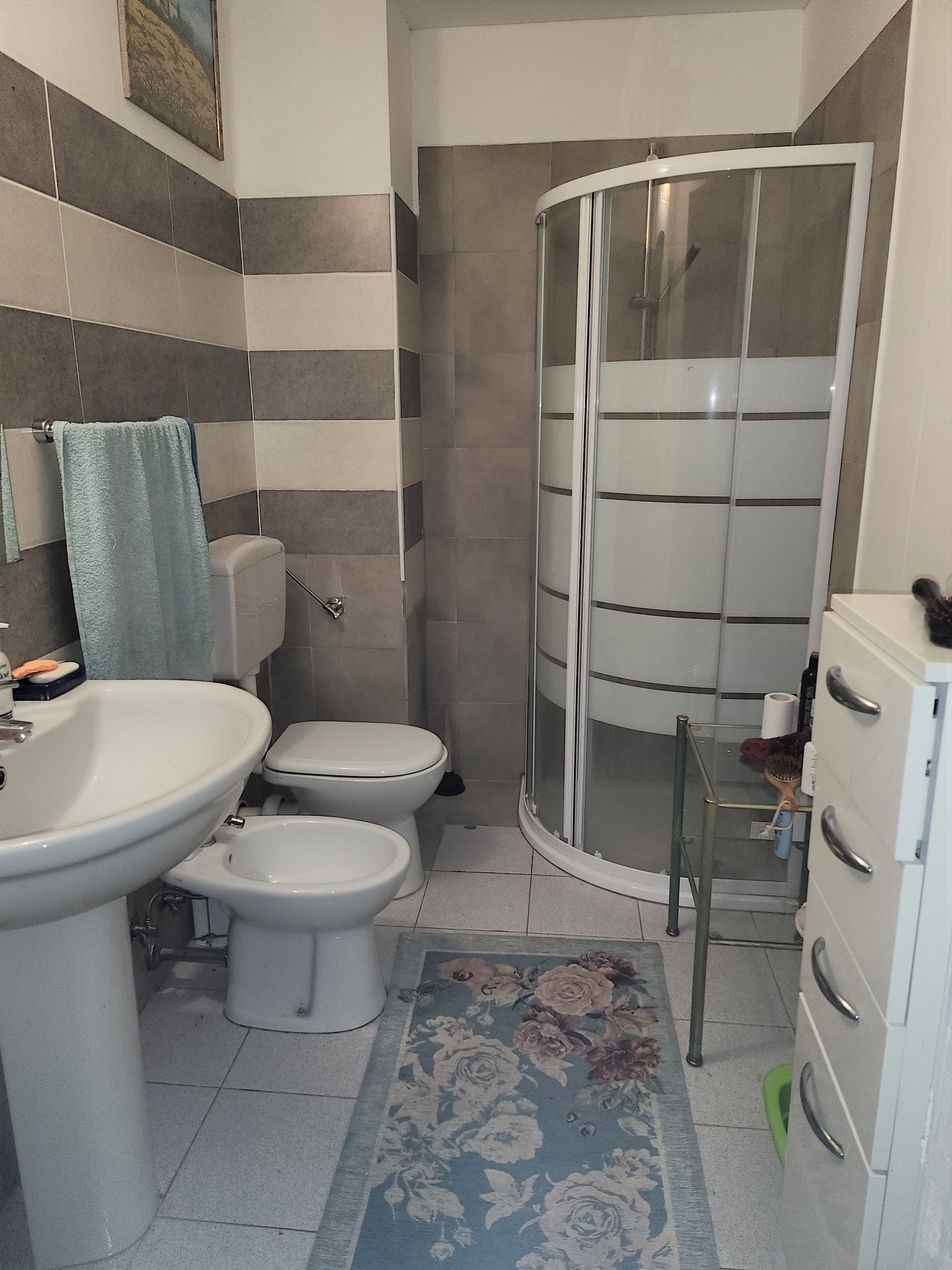 Immagine 11 di Locale commerciale in vendita  a San Benedetto Del Tronto