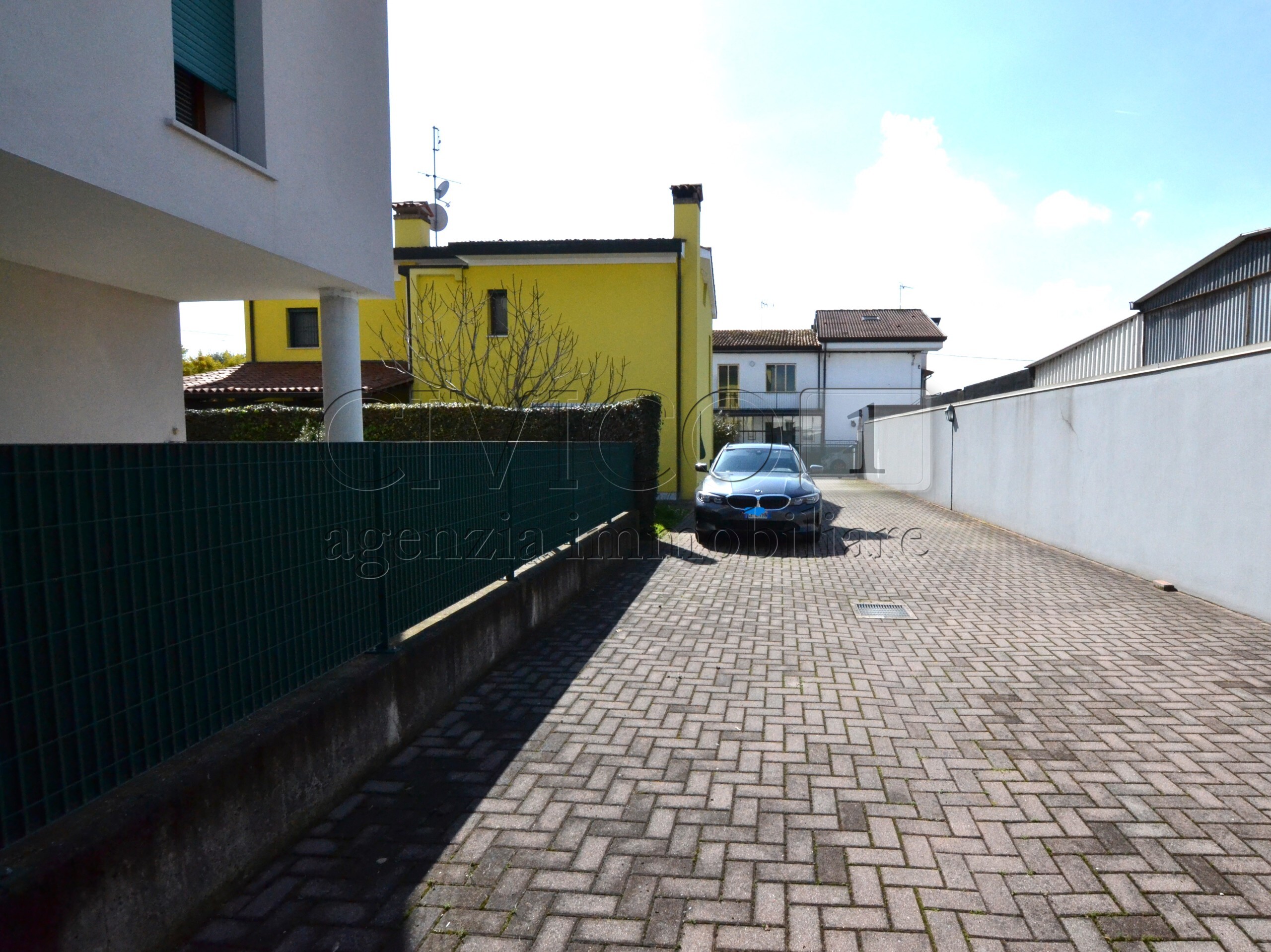 Immagine 1 di Casa indipendente in vendita  in Via Galileo Galilei 4 a Albignasego