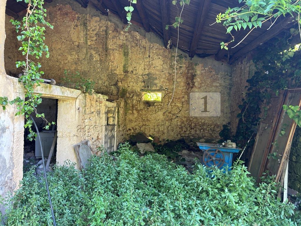 Immagine 12 di Rustico / casale in vendita  in Via Tavella 10 a Barbarano Mossano