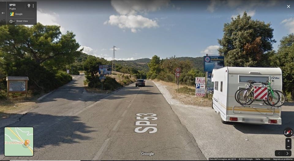 Immagine 18 di Terreno agricolo in vendita  a Mattinata