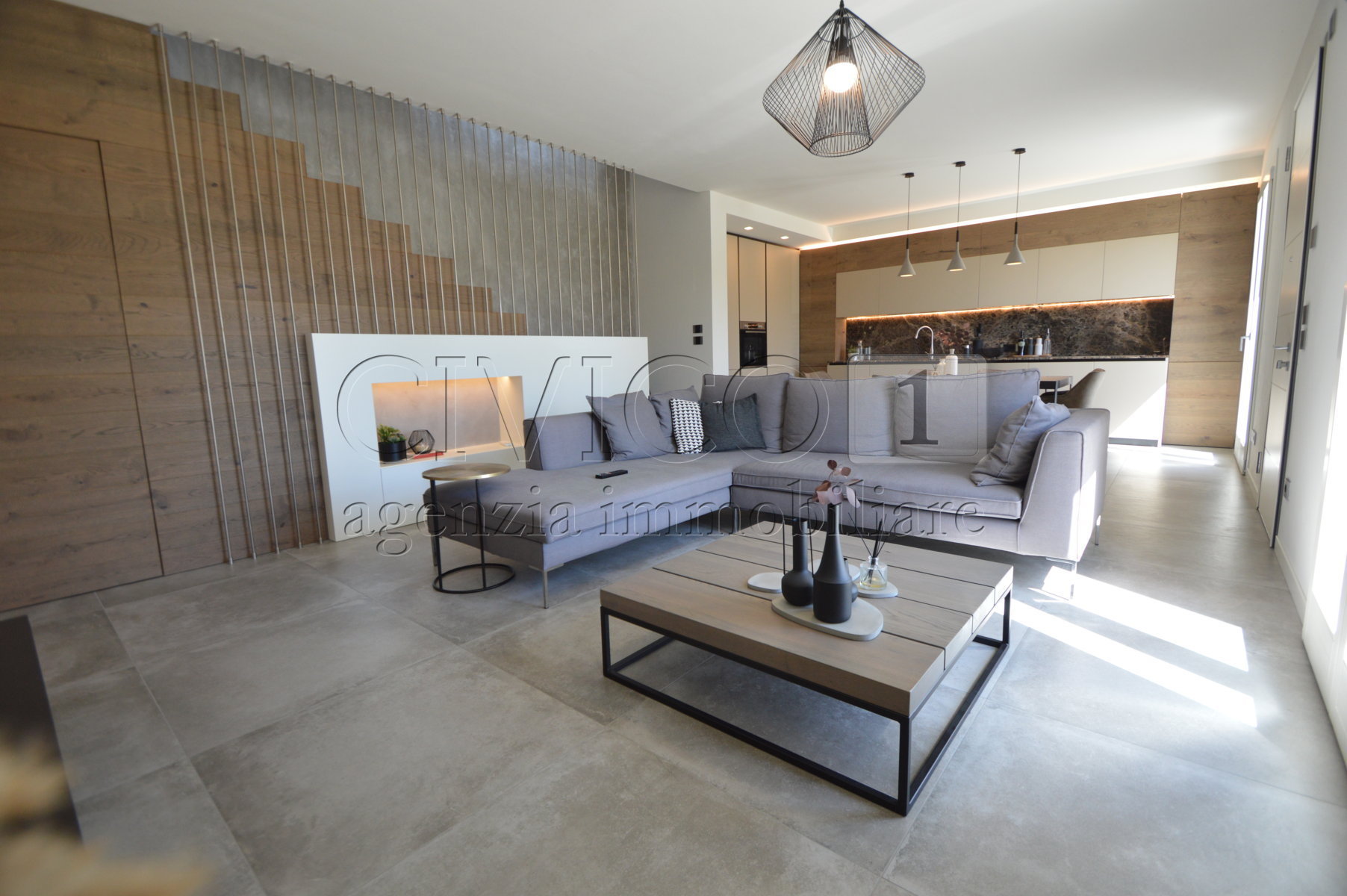 Immagine 1 di Casa trifamiliare in vendita  in Via San Salvatore a Nanto