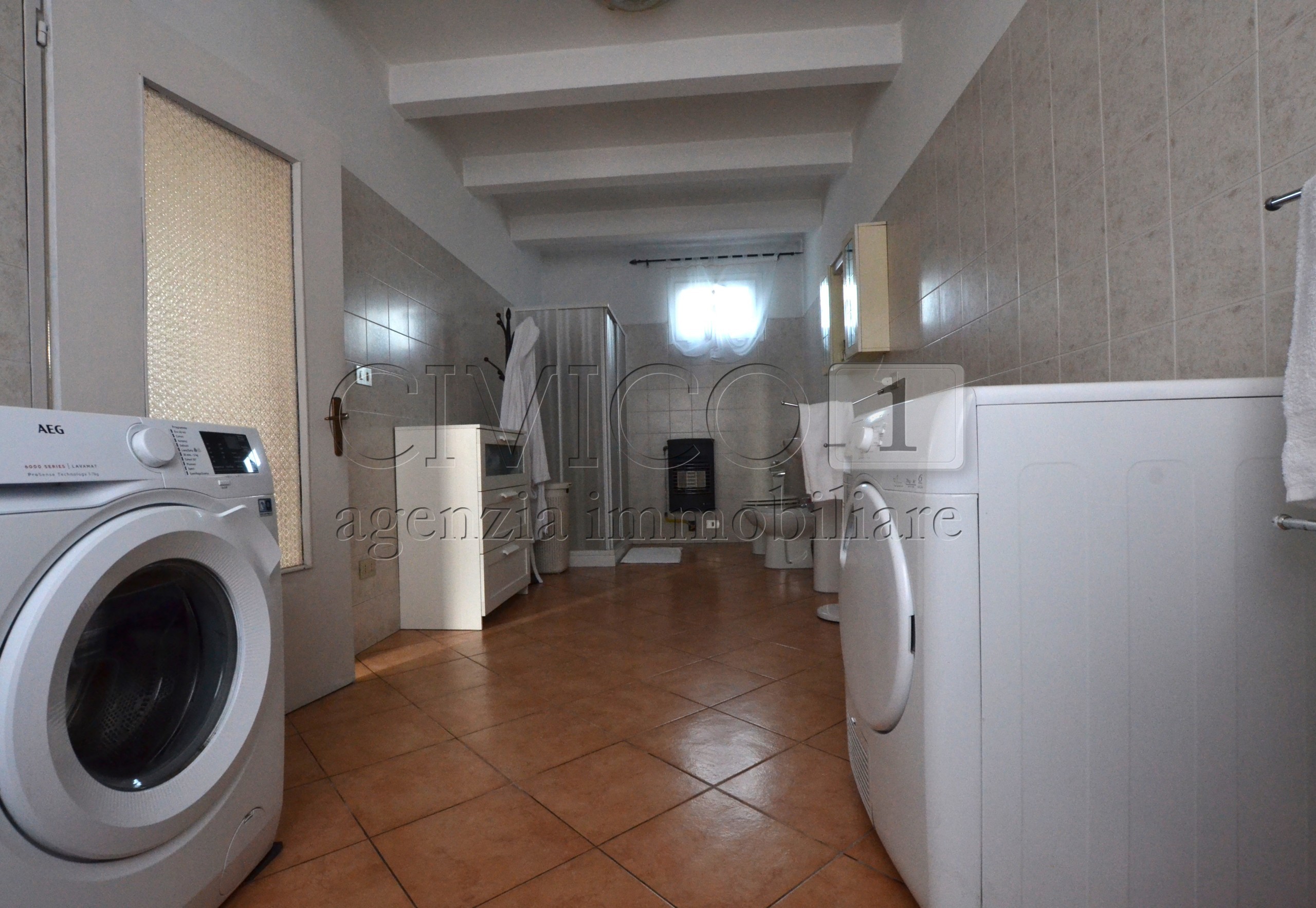 Immagine 10 di Casa bifamiliare in vendita  in Via Fiume a Piazzola Sul Brenta