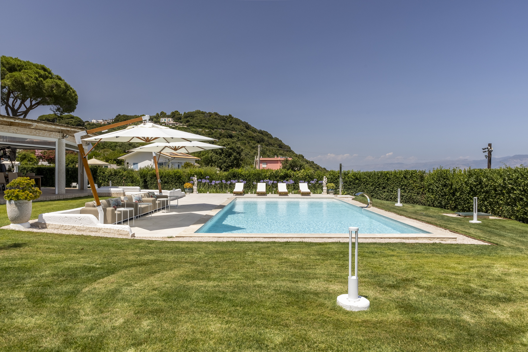 Immagine 3 di Villa in affitto  in Via XXIV Maggio 44 a San Felice Circeo