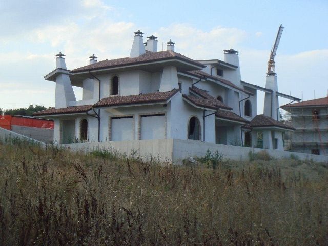 Immagine 11 di Villa in vendita  a Spinetoli