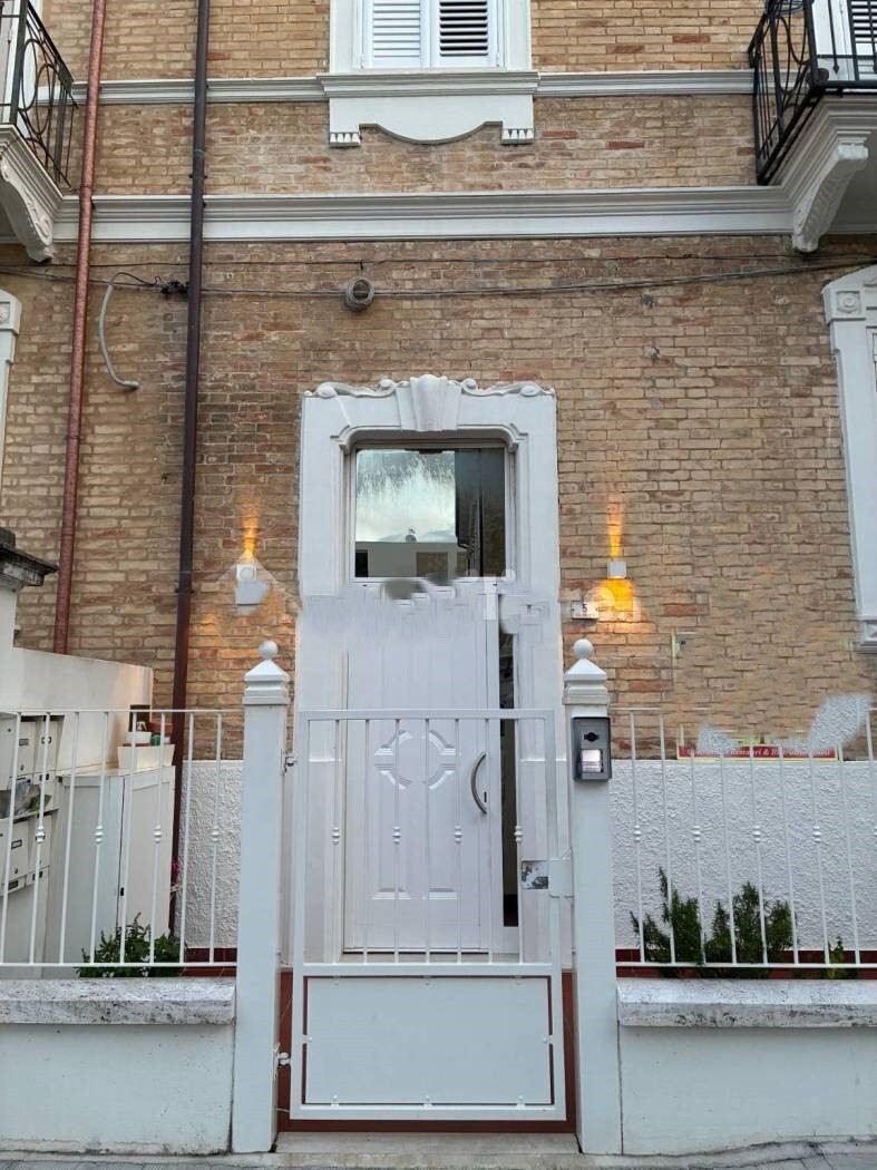 Immagine 9 di Appartamento in affitto  a San Benedetto Del Tronto